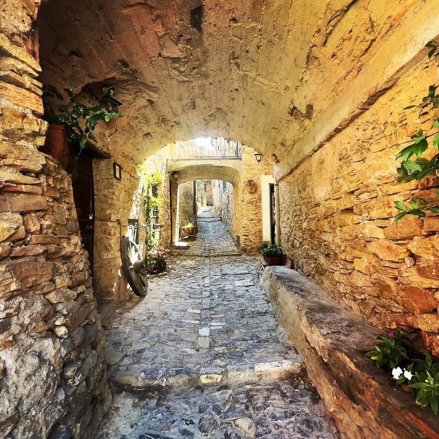 Jour 4 · Bordighera → Taggia